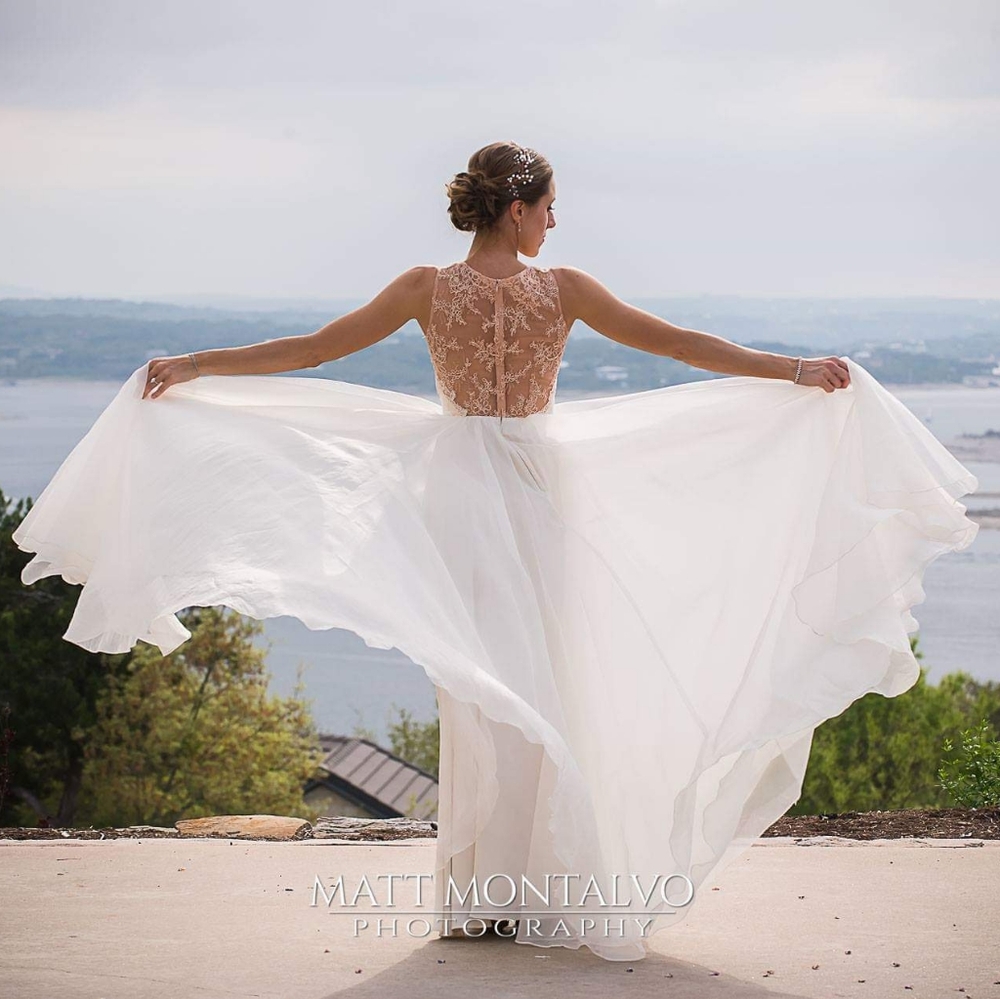 Leanne Marshall backless wedding dress 2